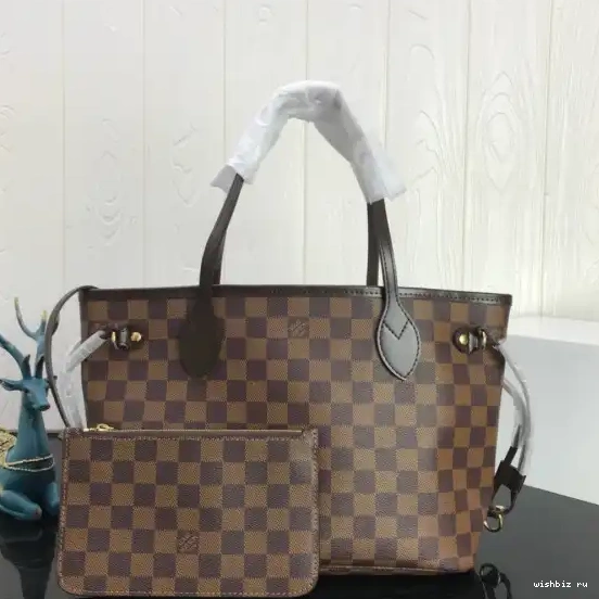 WIS PM LOUIS NEVERFULL VUITTON 0527
